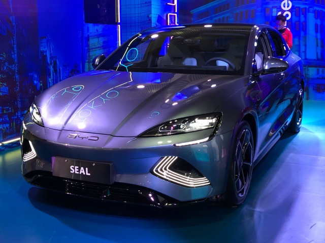 電気自動車BYD SEAL