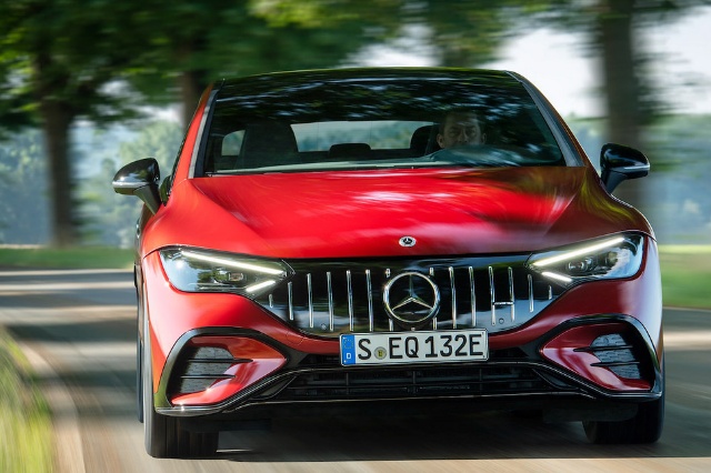 メルセデス・ベンツ(Mercedes) EQE43 AMG
