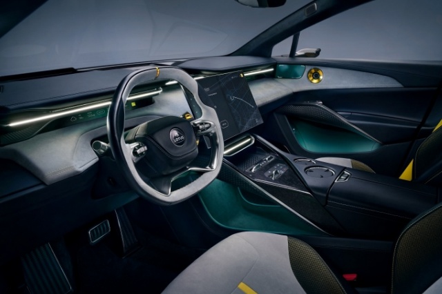 Lotus Eletre(ロータス エレトレ)のインテリアの写真