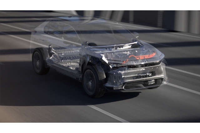 bZ4X（トヨタのEV）のフロントボンネット内のスケルトン写真