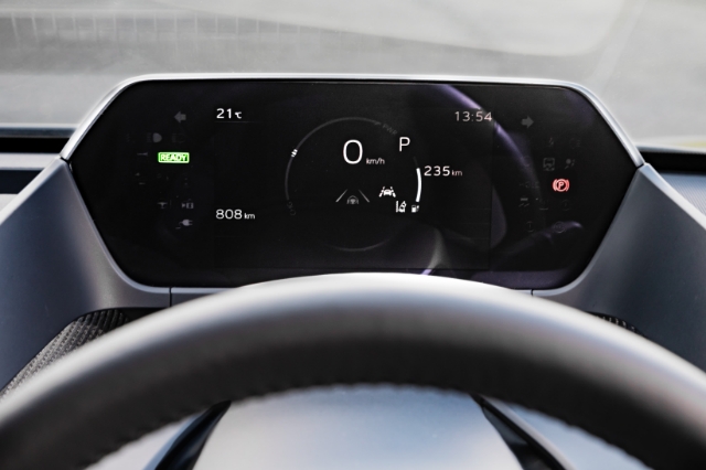 bZ4X（トヨタのEV）のインパネ写真