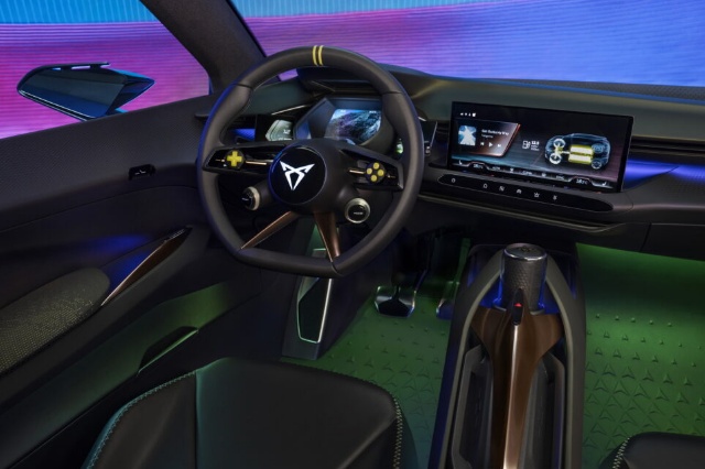 UrbanRebel（クプラのEV)のインテリアの写真