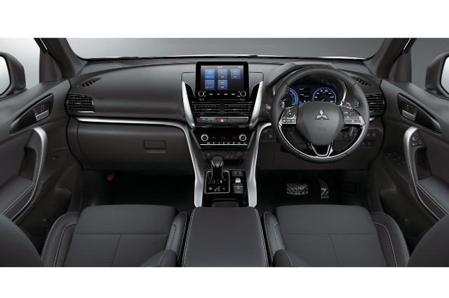 エクリプス クロスPHEV（三菱自動車のPHEV）インテリアの写真
