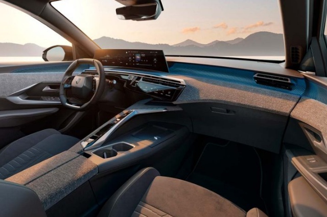 E-3008（プジョーのEV)のインテリアの写真