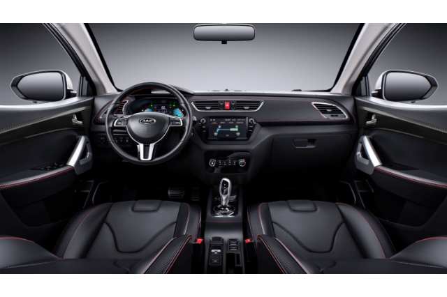 iEV7s(マスタング マッハE)（安徽江淮汽車集団（JAC）のEV)のインテリアの写真