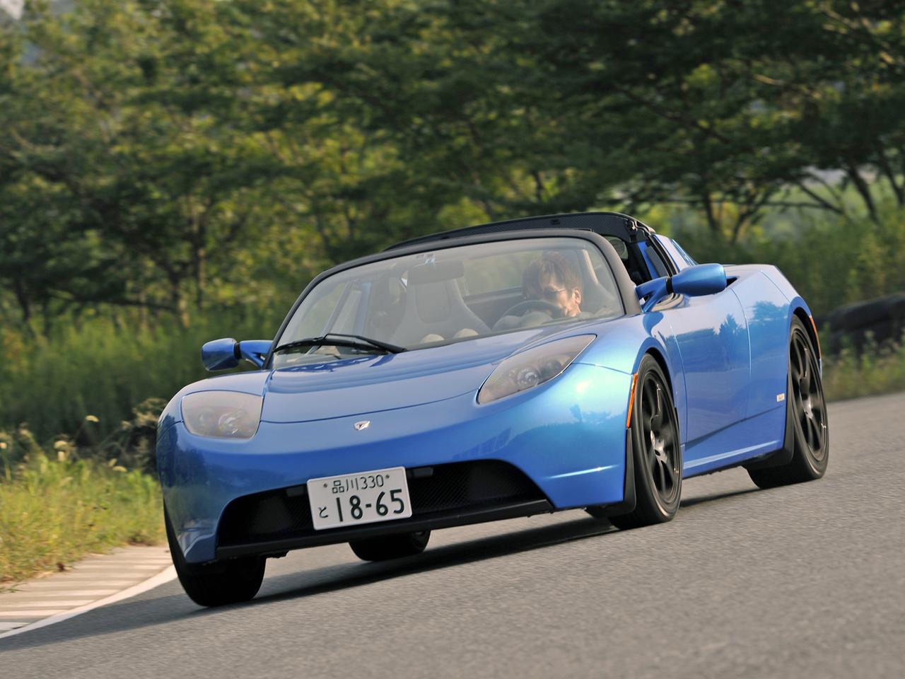 【試乗】テスラ ロードスターは「近未来のスポーツカー」を味わえたEVスポーツだった【10年ひと昔の新車】