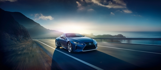 LEXUSが発表！ジュネーブモーターショーに出展される新型ラグジュアリークーペ「LC500h」とは？
