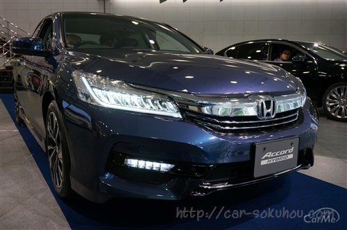 【やはり少ない!】新型アコードハイブリッド2016の収納スペースを確認