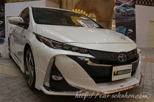 【実車画像で違いを比較】新型プリウスPHVモデリスタの内装インプレ