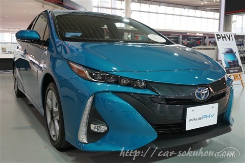 デザイン＆メーカーなど徹底解説！新型プリウスPHVのタイヤ画像レビュー