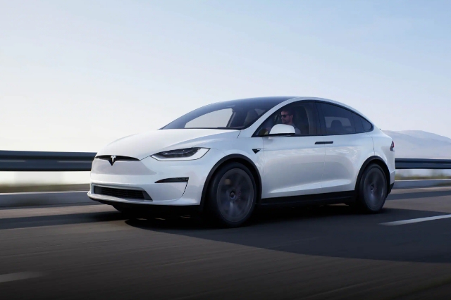 Model X(モデルX)の外観写真