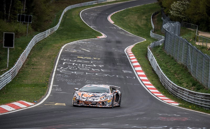 ニュルブルクリンク最新ラップタイム ランキング。ランボルギーニが首位奪還、EVの登場も